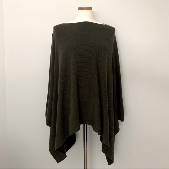 Lululemon Wool Be Cozy Poncho in Dark Olive One Size - Picture 2 of 6
